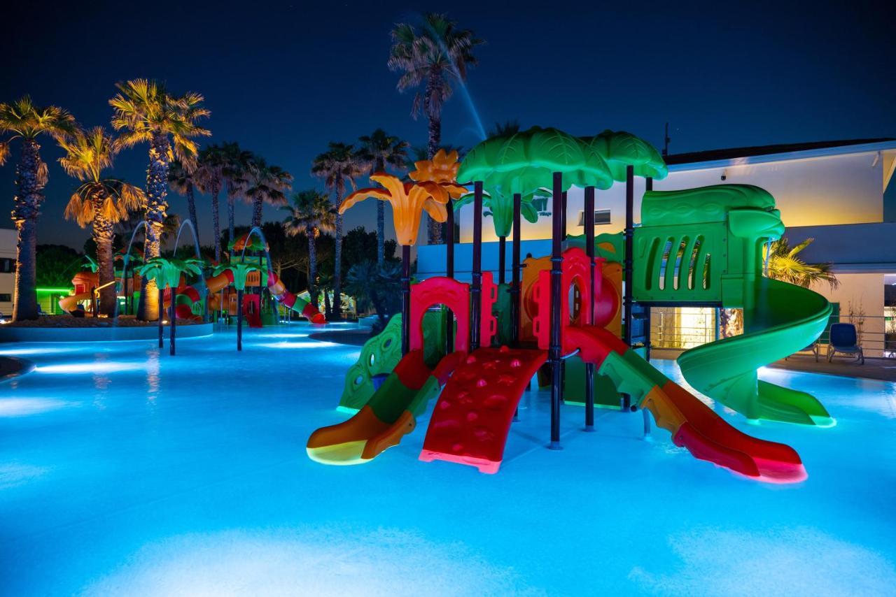 Holiday Family Village Porto SantʼElpidio Kültér fotó