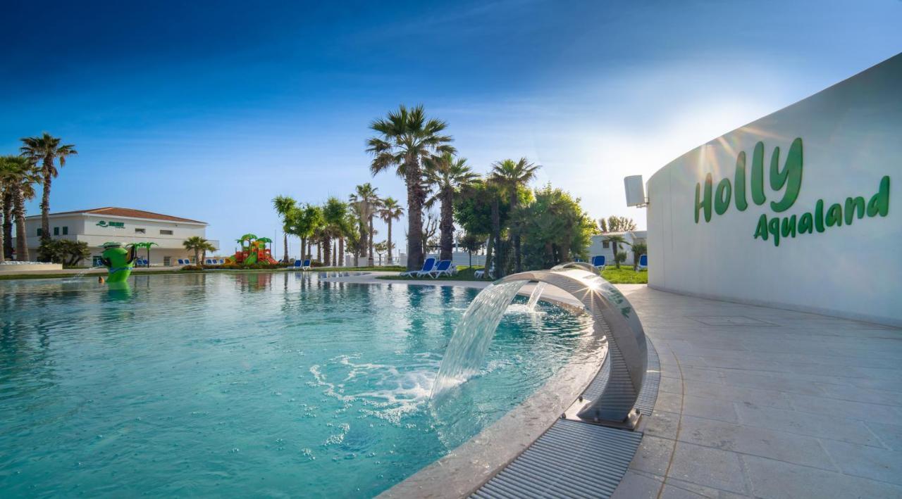 Holiday Family Village Porto SantʼElpidio Kültér fotó
