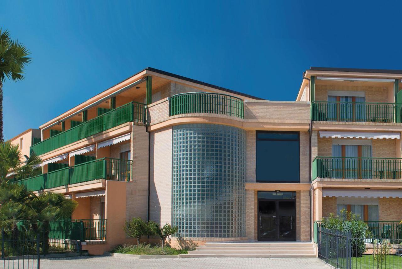 Holiday Family Village Porto SantʼElpidio Szoba fotó